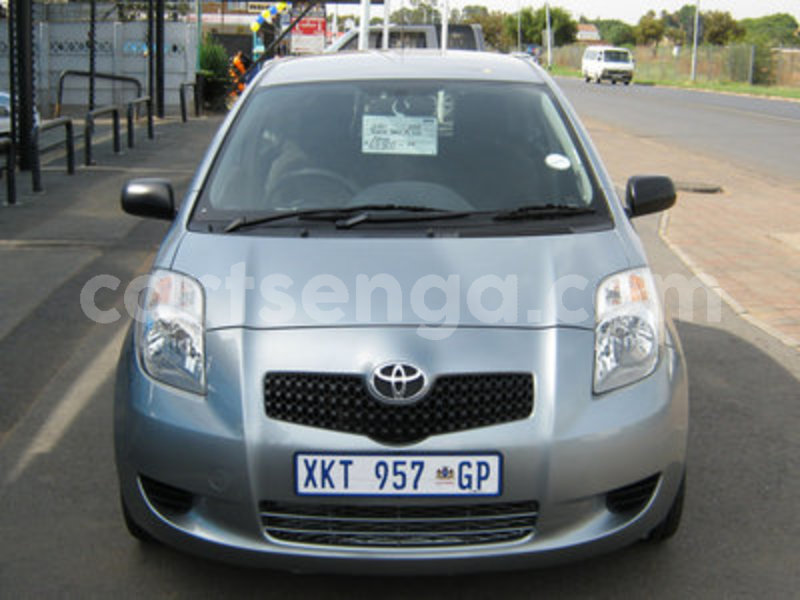 Big with watermark toyota yaris hhohho ezulwini 12549