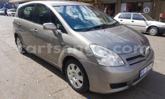 Nunua Ilio tumika Toyota Corolla Verso Other Gari ndani ya Ezulwini nchini Hhohho Nunua Ilio tumika Toyota Corolla Verso Other Gari ndani ya Ezulwini nchini Hhohho