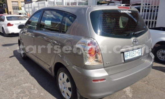 Nunua Ilio tumika Toyota Corolla Verso Other Gari ndani ya Ezulwini nchini Hhohho Nunua Ilio tumika Toyota Corolla Verso Other Gari ndani ya Ezulwini nchini Hhohho