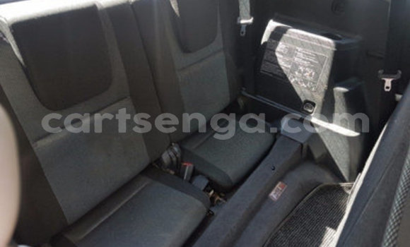 Nunua Ilio tumika Toyota Corolla Verso Other Gari ndani ya Ezulwini nchini Hhohho Nunua Ilio tumika Toyota Corolla Verso Other Gari ndani ya Ezulwini nchini Hhohho