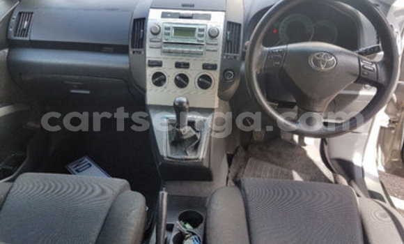 Nunua Ilio tumika Toyota Corolla Verso Other Gari ndani ya Ezulwini nchini Hhohho Nunua Ilio tumika Toyota Corolla Verso Other Gari ndani ya Ezulwini nchini Hhohho