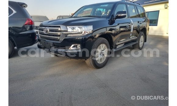 Nunua Imported Toyota Land Cruiser Black Gari ndani ya Import - Dubai nchini Hhohho Nunua Imported Toyota Land Cruiser Black Gari ndani ya Import - Dubai nchini Hhohho