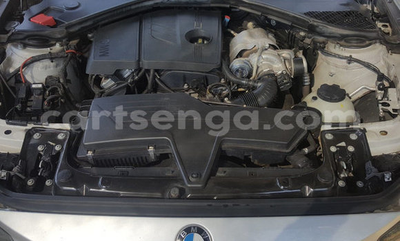 Acheter Occasion Voiture BMW 1–Series Gris à Bulembu, Hhohho Acheter Occasion Voiture BMW 1–Series Gris à Bulembu, Hhohho