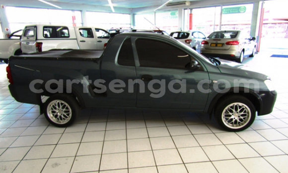 Nunua Ilio tumika Chevrolet Captiva Silver Gari ndani ya Bulembu nchini Hhohho Nunua Ilio tumika Chevrolet Captiva Silver Gari ndani ya Bulembu nchini Hhohho