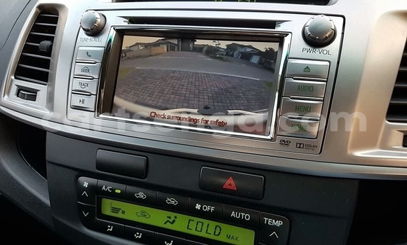 Buy Used Toyota Hilux White Car in Mbabane in Manzini Buy Used Toyota Hilux White Car in Mbabane in Manzini