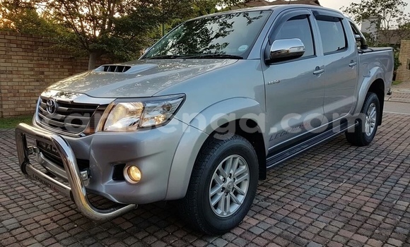 Buy Used Toyota Hilux Silver Car in Manzini in Manzini Buy Used Toyota Hilux Silver Car in Manzini in Manzini