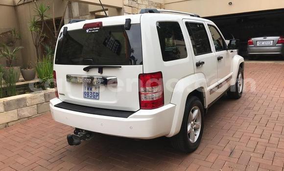 Nunua Ilio tumika Jeep CJ White Gari ndani ya Manzini nchini Manzini Nunua Ilio tumika Jeep CJ White Gari ndani ya Manzini nchini Manzini