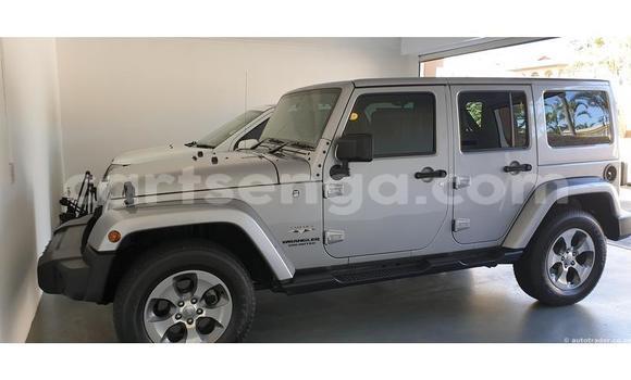 Nunua Ilio tumika Jeep Compass Silver Gari ndani ya Manzini nchini Manzini Nunua Ilio tumika Jeep Compass Silver Gari ndani ya Manzini nchini Manzini
