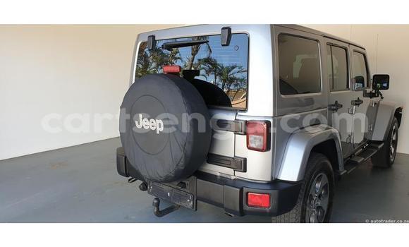 Nunua Ilio tumika Jeep Compass Silver Gari ndani ya Manzini nchini Manzini Nunua Ilio tumika Jeep Compass Silver Gari ndani ya Manzini nchini Manzini