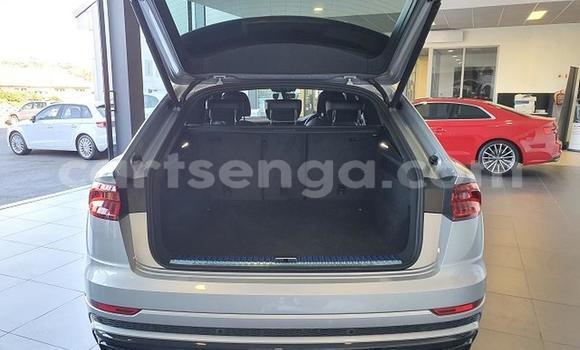 Nunua Ilio tumika Audi Q8 Silver Gari ndani ya Manzini nchini Manzini Nunua Ilio tumika Audi Q8 Silver Gari ndani ya Manzini nchini Manzini