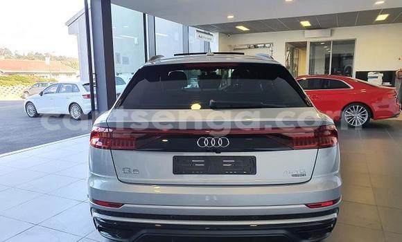 Nunua Ilio tumika Audi Q8 Silver Gari ndani ya Manzini nchini Manzini Nunua Ilio tumika Audi Q8 Silver Gari ndani ya Manzini nchini Manzini