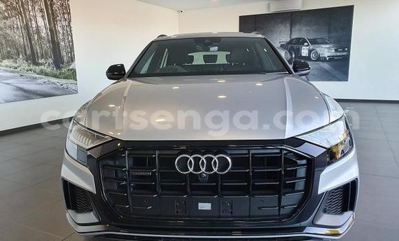 Nunua Ilio tumika Audi Q8 Silver Gari ndani ya Manzini nchini Manzini Nunua Ilio tumika Audi Q8 Silver Gari ndani ya Manzini nchini Manzini