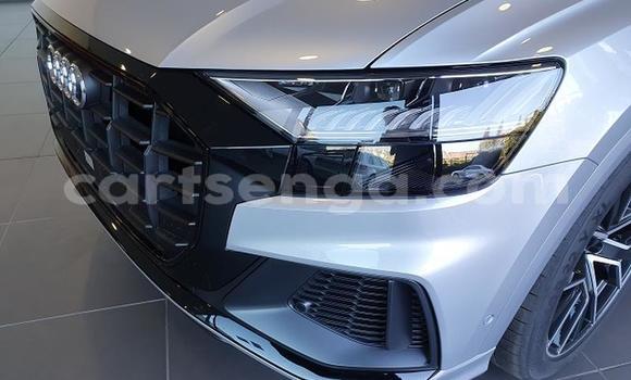 Nunua Ilio tumika Audi Q8 Silver Gari ndani ya Manzini nchini Manzini Nunua Ilio tumika Audi Q8 Silver Gari ndani ya Manzini nchini Manzini