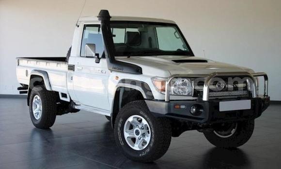 Acheter Occasion Voiture Toyota Land Cruiser Blanc à Manzini, Manzini Acheter Occasion Voiture Toyota Land Cruiser Blanc à Manzini, Manzini