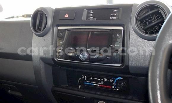 Acheter Occasion Voiture Toyota Land Cruiser Blanc à Manzini, Manzini Acheter Occasion Voiture Toyota Land Cruiser Blanc à Manzini, Manzini