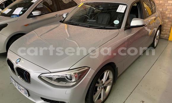 Nunua Ilio tumika BMW 1–Series Silver Gari ndani ya Manzini nchini Manzini Nunua Ilio tumika BMW 1–Series Silver Gari ndani ya Manzini nchini Manzini