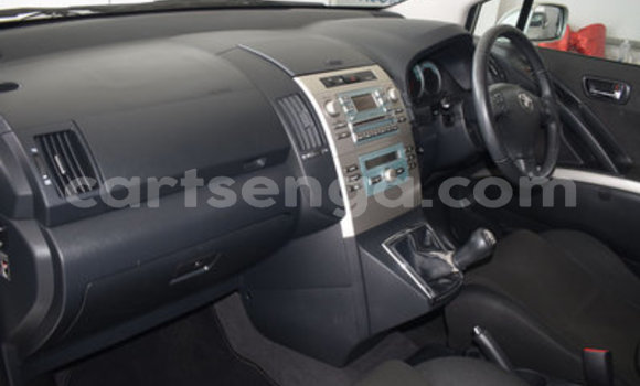 Nunua Ilio tumika Toyota Corolla Verso Silver Gari ndani ya Manzini nchini Manzini Nunua Ilio tumika Toyota Corolla Verso Silver Gari ndani ya Manzini nchini Manzini