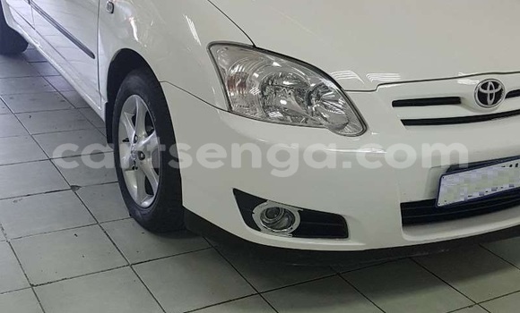 Buy Used Toyota Runx White Car in Ezulwini in Hhohho Buy Used Toyota Runx White Car in Ezulwini in Hhohho