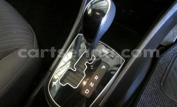 Buy Used Hyundai Accent White Car in Ezulwini in Hhohho Buy Used Hyundai Accent White Car in Ezulwini in Hhohho