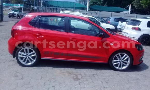 Nunua Ilio tumika Volkswagen Polo Red Gari ndani ya Ezulwini nchini Hhohho Nunua Ilio tumika Volkswagen Polo Red Gari ndani ya Ezulwini nchini Hhohho