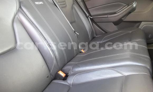 Acheter Occasion Voiture Ford Focus ST Noir à Manzini, Manzini Acheter Occasion Voiture Ford Focus ST Noir à Manzini, Manzini