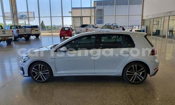Buy Used Volkswagen Golf GTI White Car in Big Bend in Lubombo District Buy Used Volkswagen Golf GTI White Car in Big Bend in Lubombo District