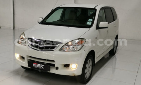 Buy Used Toyota Avanza White Car in Manzini in Manzini Buy Used Toyota Avanza White Car in Manzini in Manzini