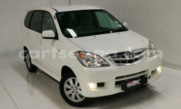 Buy Used Toyota Avanza White Car in Manzini in Manzini Buy Used Toyota Avanza White Car in Manzini in Manzini