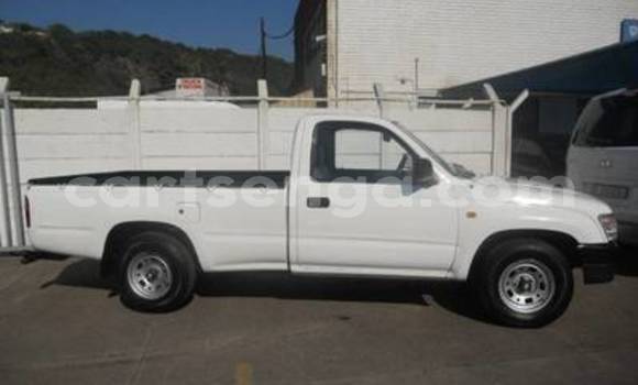Buy Used Toyota Hilux White Car in Manzini in Manzini Buy Used Toyota Hilux White Car in Manzini in Manzini