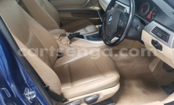 Nunua Ilio tumika BMW 3–Series Blue Gari ndani ya Manzini nchini Manzini Nunua Ilio tumika BMW 3–Series Blue Gari ndani ya Manzini nchini Manzini