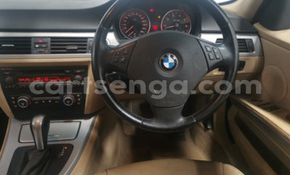 Nunua Ilio tumika BMW 3–Series Blue Gari ndani ya Manzini nchini Manzini Nunua Ilio tumika BMW 3–Series Blue Gari ndani ya Manzini nchini Manzini