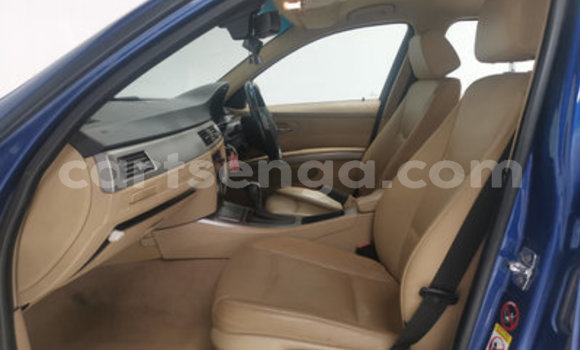 Nunua Ilio tumika BMW 3–Series Blue Gari ndani ya Manzini nchini Manzini Nunua Ilio tumika BMW 3–Series Blue Gari ndani ya Manzini nchini Manzini