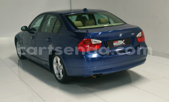 Nunua Ilio tumika BMW 3–Series Blue Gari ndani ya Manzini nchini Manzini Nunua Ilio tumika BMW 3–Series Blue Gari ndani ya Manzini nchini Manzini