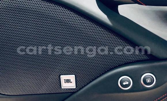 Nunua Ilio tumika Ferrari 400 Red Gari ndani ya Mbabane nchini Manzini Nunua Ilio tumika Ferrari 400 Red Gari ndani ya Mbabane nchini Manzini