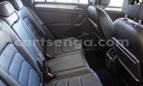 Buy Used Volkswagen Tiguan Beige Car in Vuvulane in Lubombo District Buy Used Volkswagen Tiguan Beige Car in Vuvulane in Lubombo District