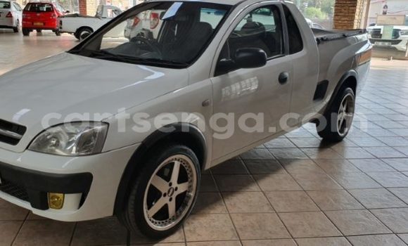 Buy Used Opel Corsa White Car in Ezulwini in Hhohho Buy Used Opel Corsa White Car in Ezulwini in Hhohho