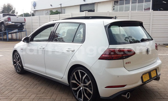 Buy Used Volkswagen Golf GTI White Car in Big Bend in Lubombo Buy Used Volkswagen Golf GTI White Car in Big Bend in Lubombo