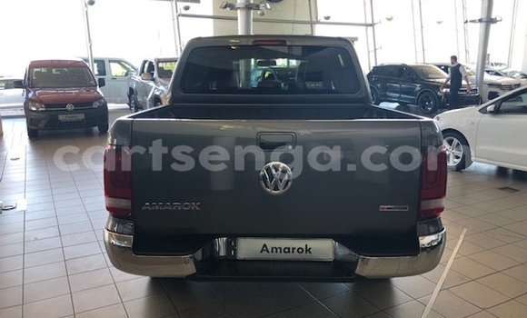 Buy Used Volkswagen Amarok Green Car in Big Bend in Lubombo Buy Used Volkswagen Amarok Green Car in Big Bend in Lubombo