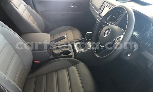 Buy Used Volkswagen Amarok Green Car in Big Bend in Lubombo Buy Used Volkswagen Amarok Green Car in Big Bend in Lubombo