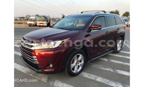 Buy Import Toyota Highlander Other Car in Import - Dubai in Hhohho Buy Import Toyota Highlander Other Car in Import - Dubai in Hhohho