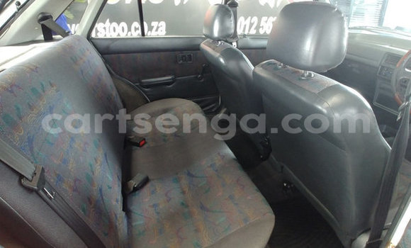 Buy Used Mazda 323 White Car in Ezulwini in Hhohho Buy Used Mazda 323 White Car in Ezulwini in Hhohho