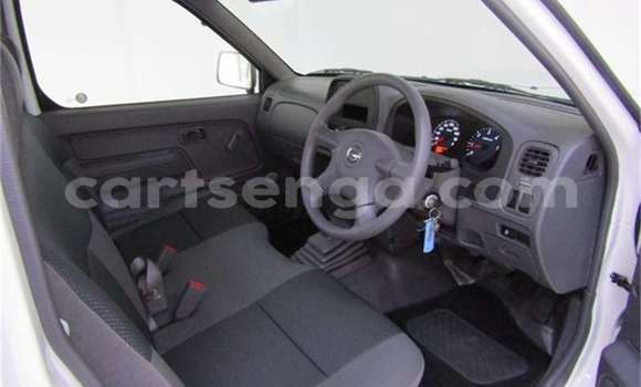 Buy Used Nissan NP 300 White Car in Ezulwini in Hhohho Buy Used Nissan NP 300 White Car in Ezulwini in Hhohho