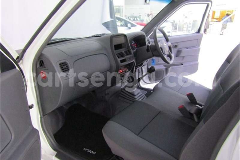 Big with watermark nissan np 300 hhohho ezulwini 12803