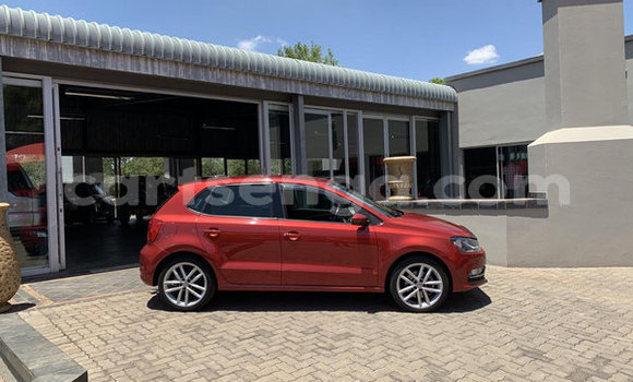 Nunua Ilio tumika Volkswagen Polo Red Gari ndani ya Ezulwini nchini Hhohho Nunua Ilio tumika Volkswagen Polo Red Gari ndani ya Ezulwini nchini Hhohho