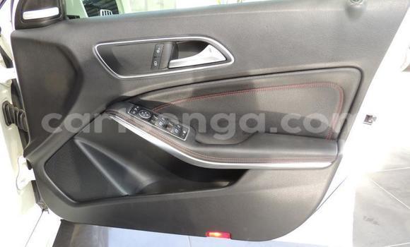 Nunua Ilio tumika Mercedes‒Benz AMG GLE White Gari ndani ya Big Bend nchini Lubombo Nunua Ilio tumika Mercedes‒Benz AMG GLE White Gari ndani ya Big Bend nchini Lubombo