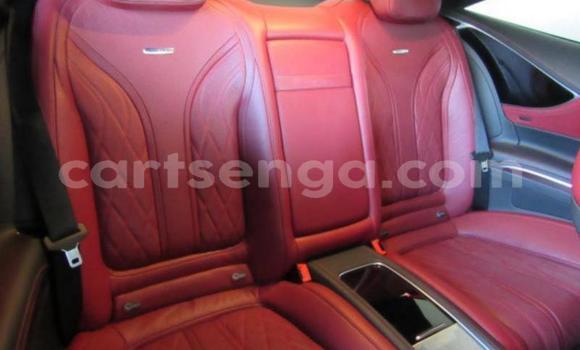 Nunua Ilio tumika Mercedes‒Benz S-klasse AMG White Gari ndani ya Big Bend nchini Lubombo Nunua Ilio tumika Mercedes‒Benz S-klasse AMG White Gari ndani ya Big Bend nchini Lubombo