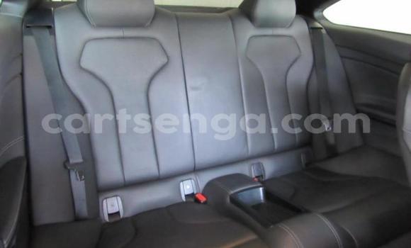 Nunua Ilio tumika BMW M4 Blue Gari ndani ya Big Bend nchini Lubombo Nunua Ilio tumika BMW M4 Blue Gari ndani ya Big Bend nchini Lubombo