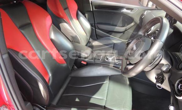 Nunua Ilio tumika Audi S3 Red Gari ndani ya Big Bend nchini Lubombo Nunua Ilio tumika Audi S3 Red Gari ndani ya Big Bend nchini Lubombo