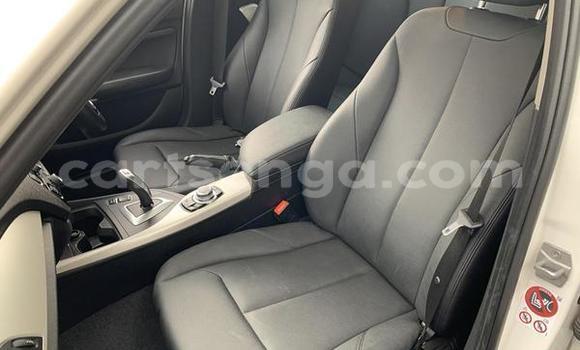 Acheter Occasion Voiture BMW 1–Series Blanc à Big Bend, Lubombo Acheter Occasion Voiture BMW 1–Series Blanc à Big Bend, Lubombo