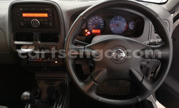 Acheter Occasion Voiture Nissan NP 300 Blanc à Bulembu, Hhohho Acheter Occasion Voiture Nissan NP 300 Blanc à Bulembu, Hhohho